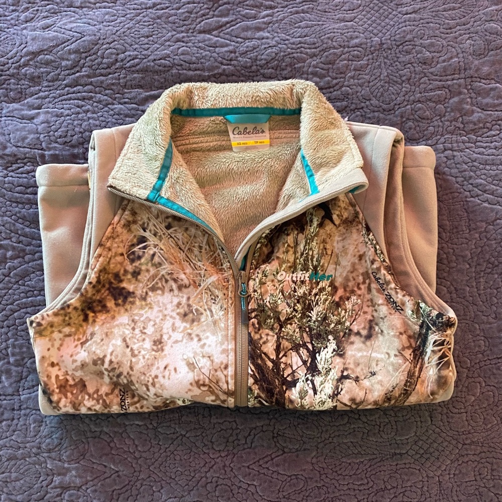 camo hunting vest
